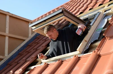 Pose de fenêtres de toit Velux à Gernelle